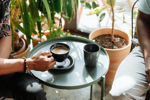 Lifestyle kinfolk en famille : comment inculquer ces valeurs aux enfants ?